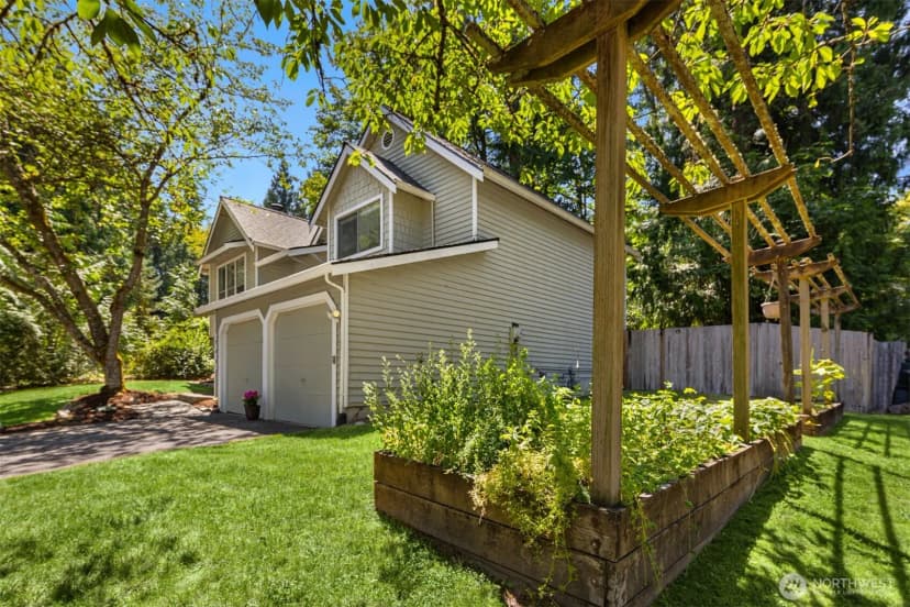 Property photo for 2023 228th Place Ne, Sammamish photo 33