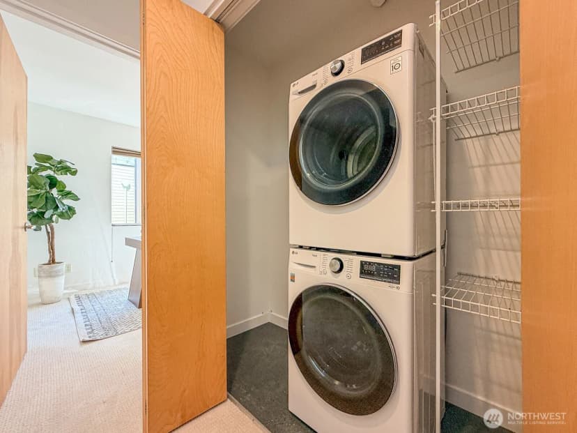 Property photo for 4917 39th Avenue S, Seattle photo 20
