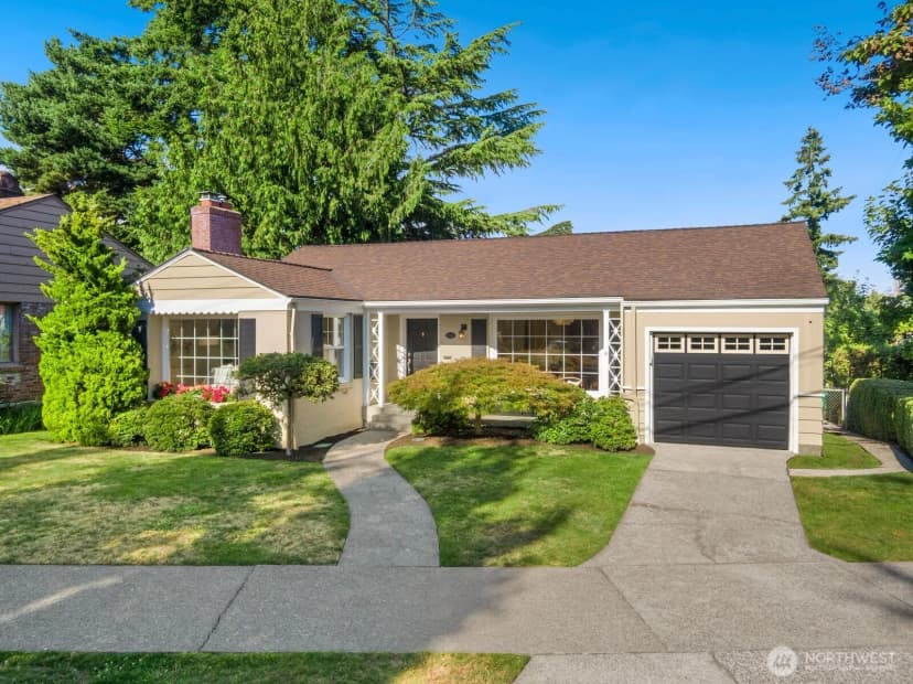 Property photo for 3610 W Viewmont Way W, Seattle photo 34