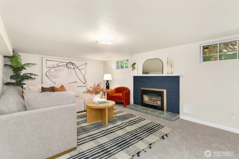 Property photo for 3610 W Viewmont Way W, Seattle photo 18