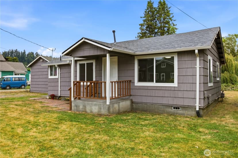 Property photo for 216 4th Avenue Sw, Pacific photo 3