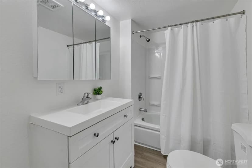 Property photo for 216 4th Avenue Sw, Pacific photo 19