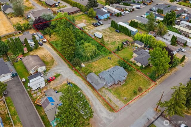 Property photo for 216 4th Avenue Sw, Pacific