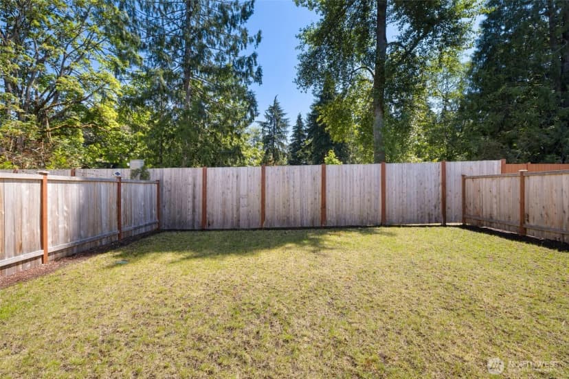 Property photo for 7435 87th Drive Ne, Marysville photo 30