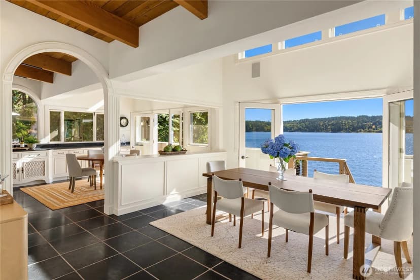 Property photo for 5858 Crystal Springs Drive Ne, Bainbridge Island photo 12