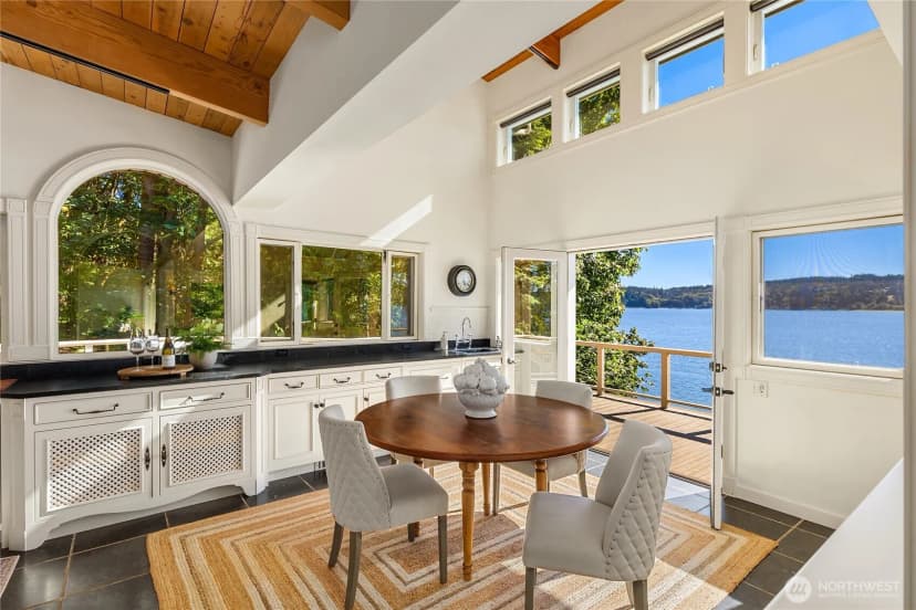 Property photo for 5858 Crystal Springs Drive Ne, Bainbridge Island photo 16
