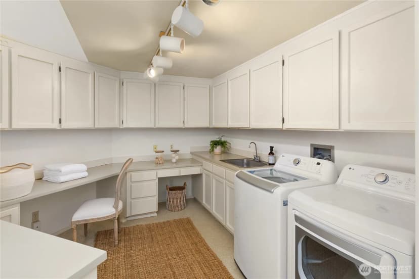 Property photo for 5858 Crystal Springs Drive Ne, Bainbridge Island photo 28