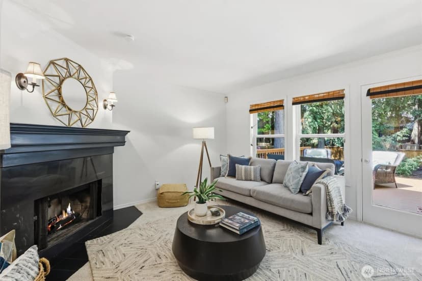 Property photo for 22716 Ne 25th Way, Sammamish photo 13