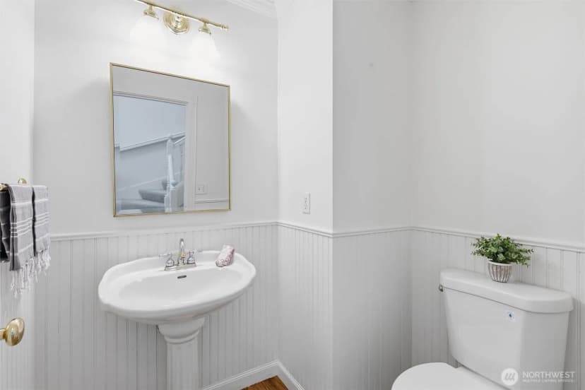 Property photo for 22716 Ne 25th Way, Sammamish photo 15