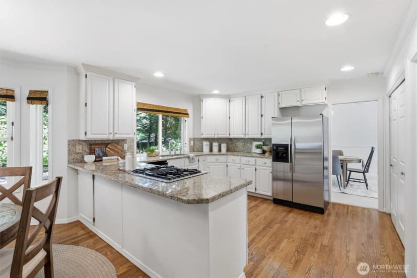 Property photo for 22716 Ne 25th Way, Sammamish photo 10