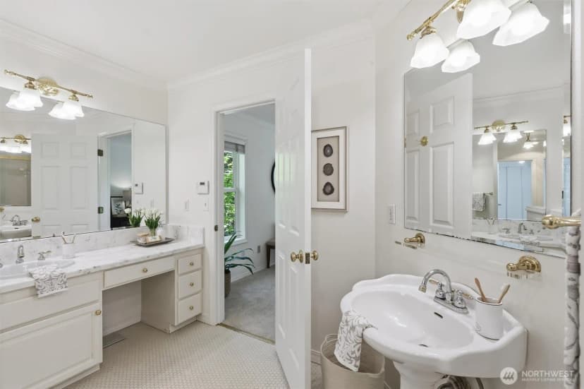 Property photo for 22716 Ne 25th Way, Sammamish photo 24