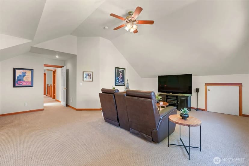 Property photo for 4821 Lookout Avenue, Bellingham photo 22
