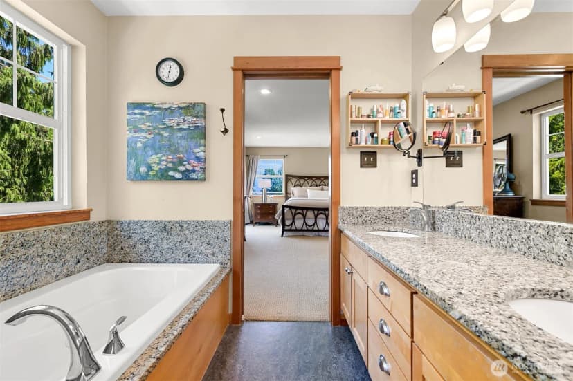 Property photo for 4821 Lookout Avenue, Bellingham photo 17