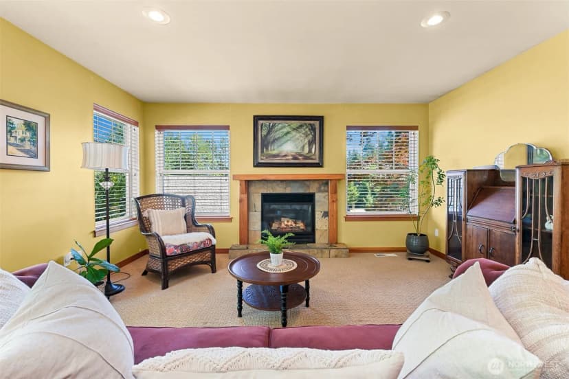 Property photo for 4821 Lookout Avenue, Bellingham photo 9