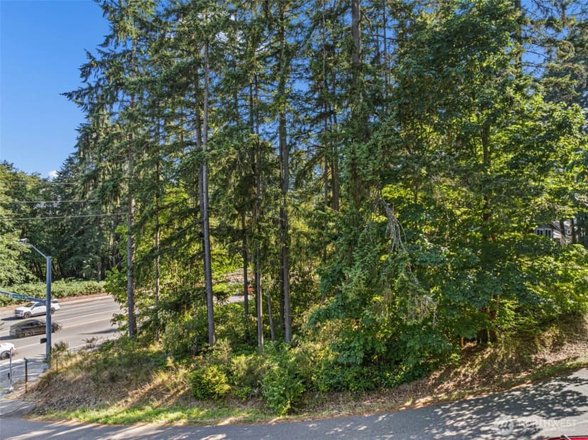 Property photo for 4618 Timber Lane Nw, Gig Harbor photo 2