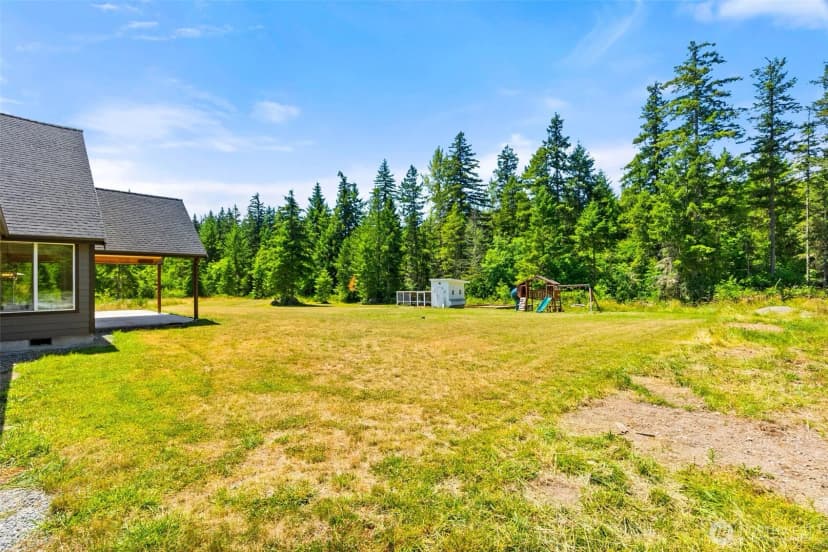 Property photo for 41018 80th Avenue E, Eatonville photo 32