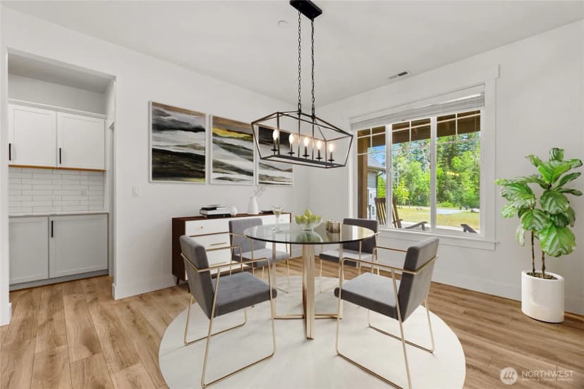 Property photo for 41018 80th Avenue E, Eatonville photo 8