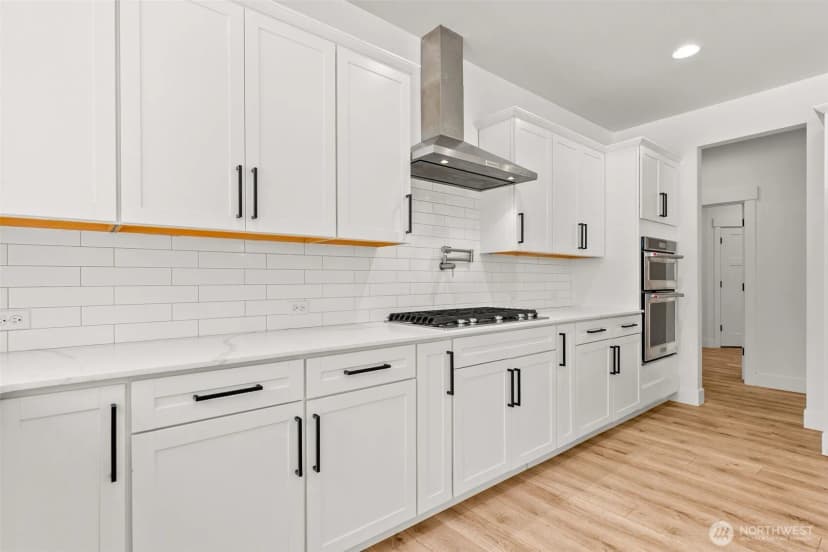 Property photo for 41018 80th Avenue E, Eatonville photo 14