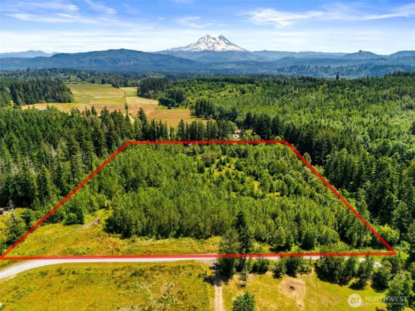 Property photo for 40903 80th Avenue E, Eatonville