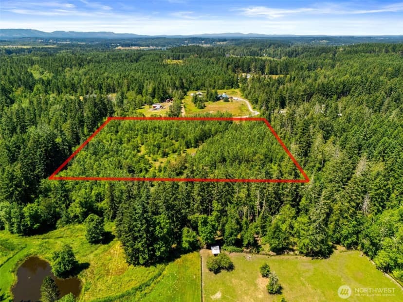 Property photo for 40903 80th Avenue E, Eatonville photo 3