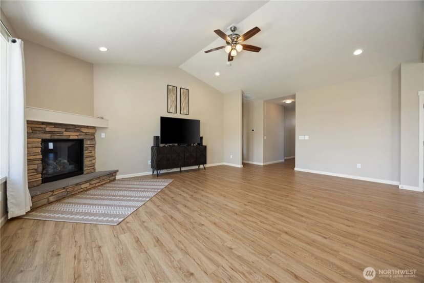 Property photo for 472 Sunny Brooke Lane, Chelan photo 9