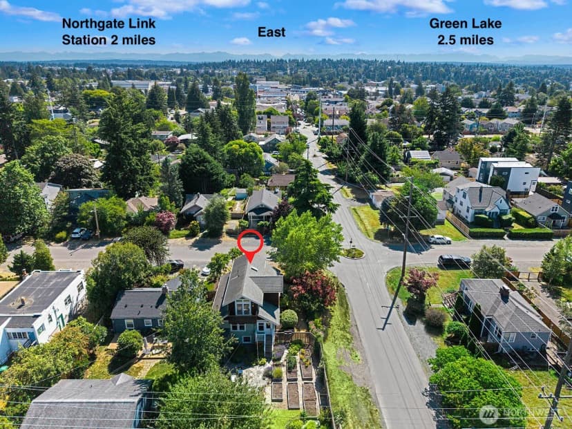Property photo for 9501 Dayton Avenue N, Seattle photo 35