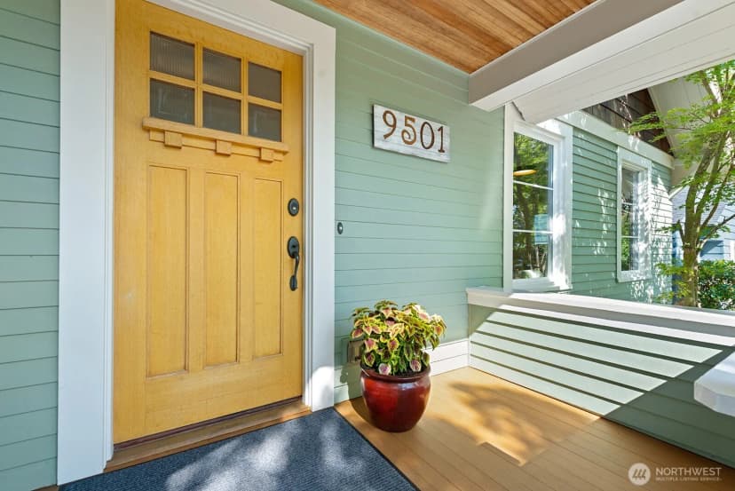 Property photo for 9501 Dayton Avenue N, Seattle photo 11