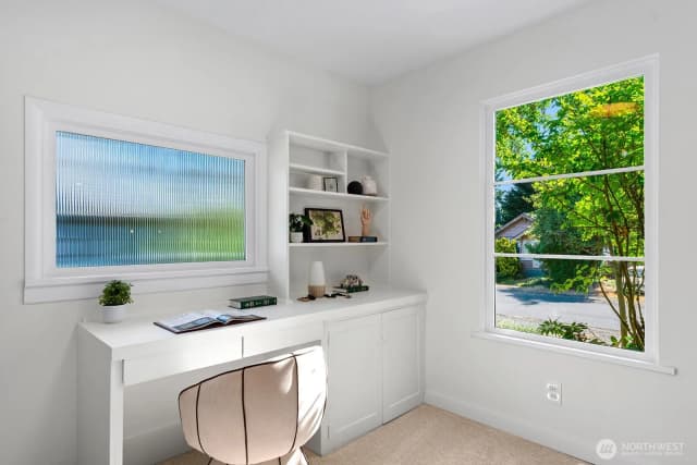Property photo for 9501 Dayton Avenue N, Seattle photo 5