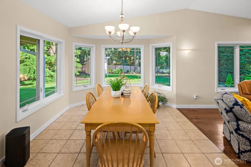 Property photo for 16537 Se 45th Place, Bellevue photo 17