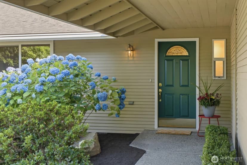 Property photo for 16537 Se 45th Place, Bellevue photo 6