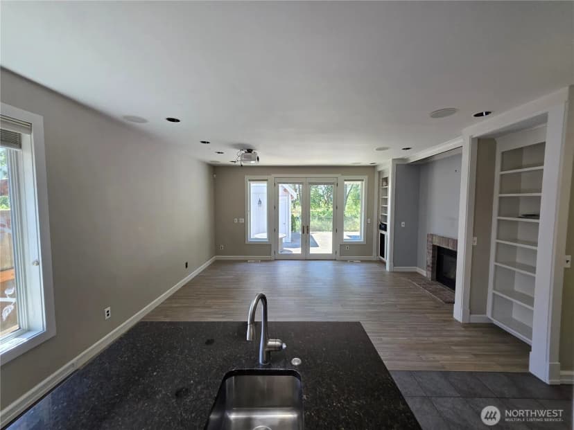 Property photo for 5015 Sw 81st, Lakewood photo 7