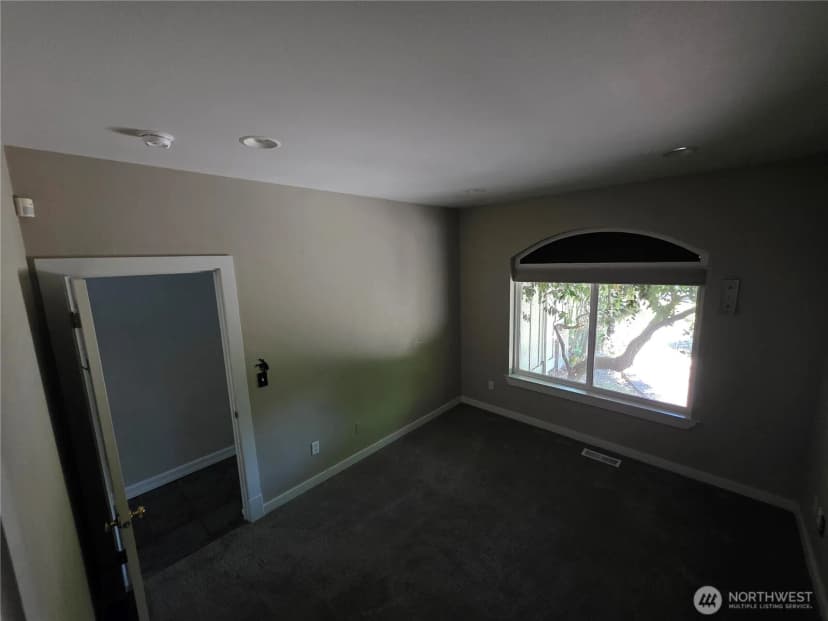 Property photo for 5015 Sw 81st, Lakewood photo 21