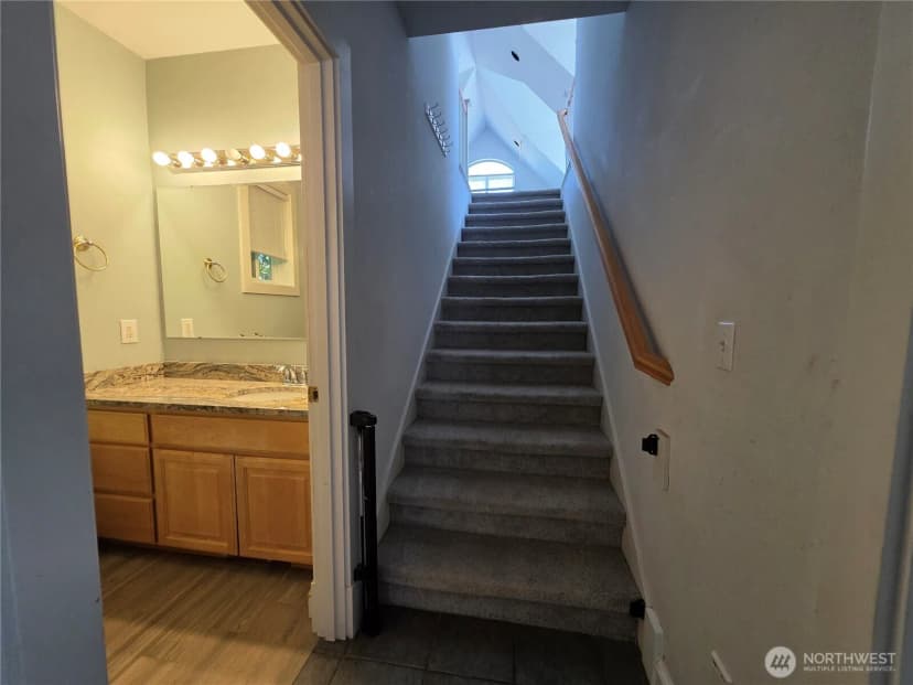 Property photo for 5015 Sw 81st, Lakewood photo 8