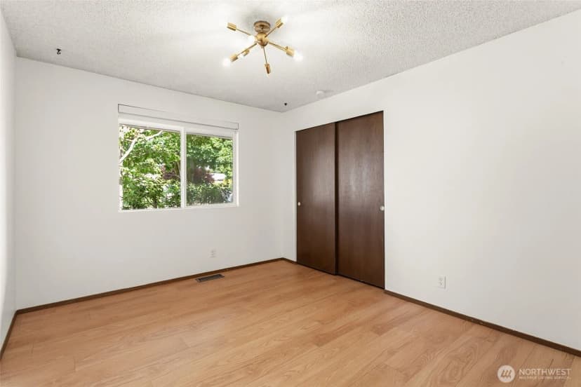 Property photo for 30807 26th Avenue Sw, Federal Way photo 17