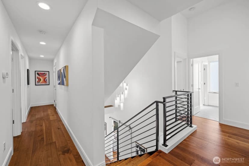 Property photo for 3451 12th Avenue W, Seattle photo 27