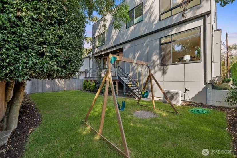 Property photo for 3451 12th Avenue W, Seattle photo 37