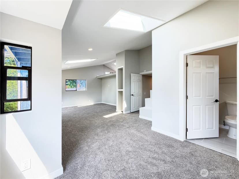 Property photo for 1040 W Shady Lane #wa, Oak Harbor photo 33