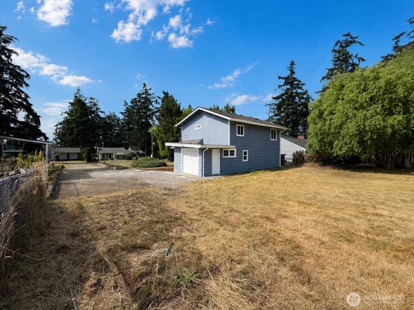 Property photo for 1040 W Shady Lane #wa, Oak Harbor photo 3
