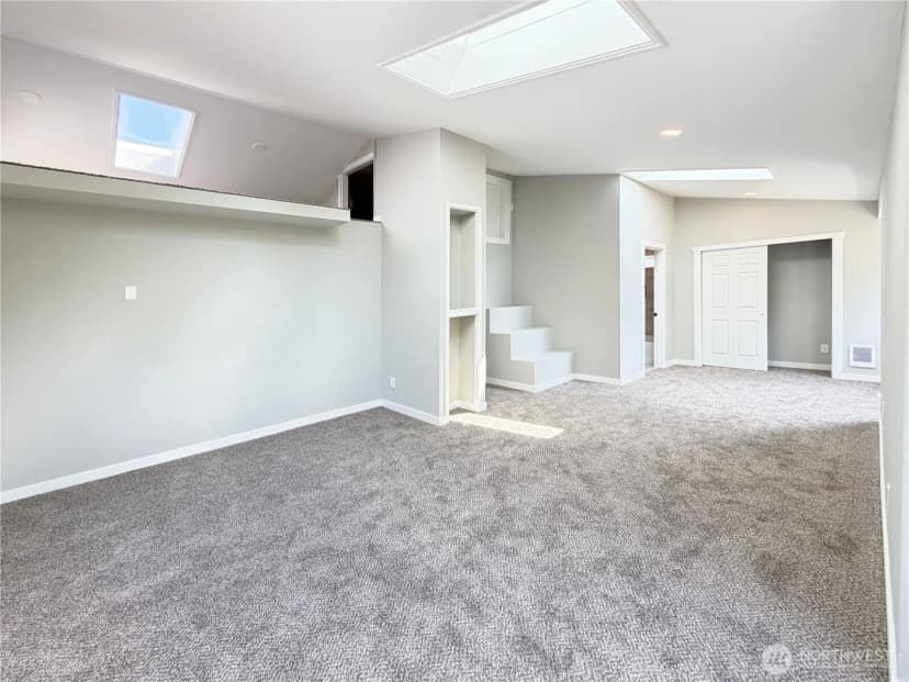 Property photo for 1040 W Shady Lane #wa, Oak Harbor photo 31