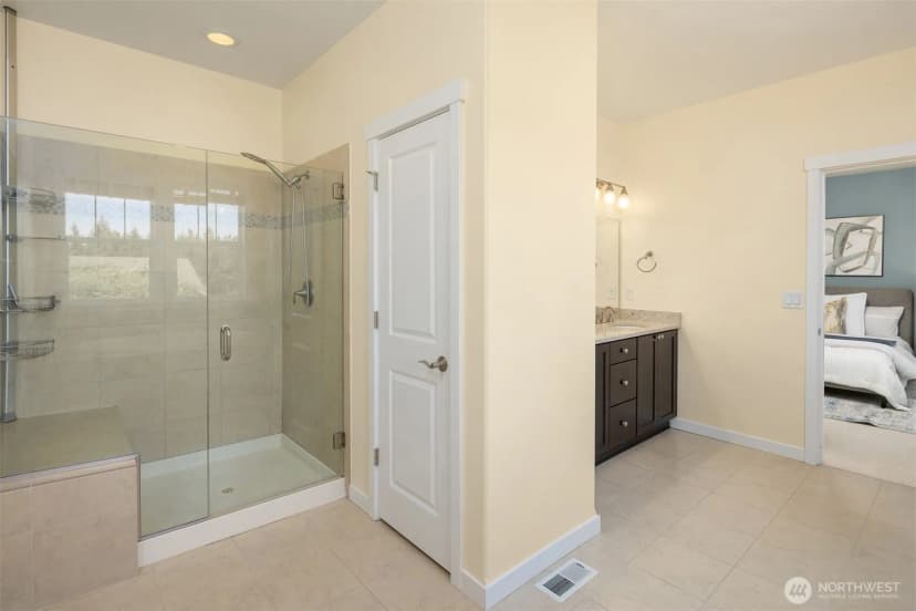 Property photo for 9121 Jacobia Avenue Se, Snoqualmie photo 19
