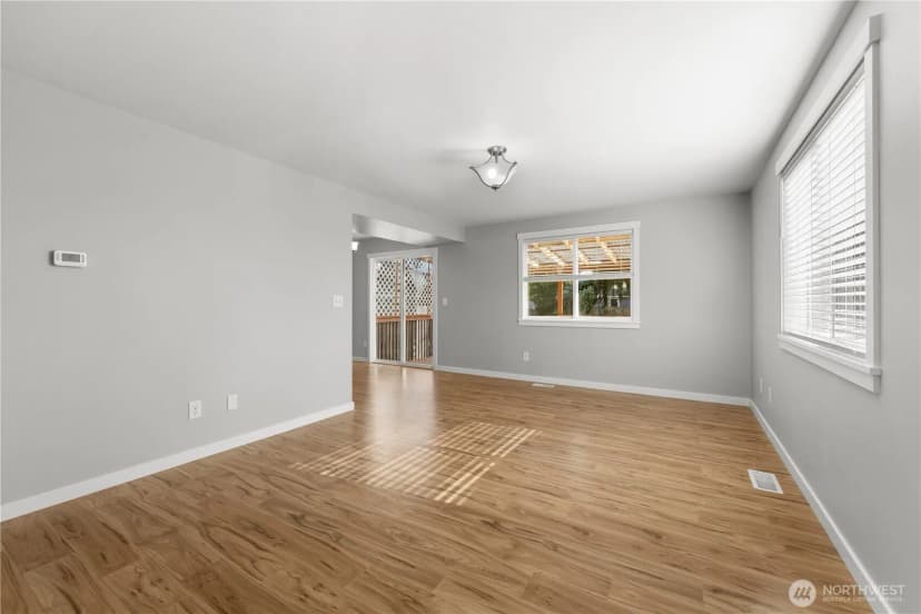 Property photo for 3428 178th Place Ne #b, Arlington photo 6