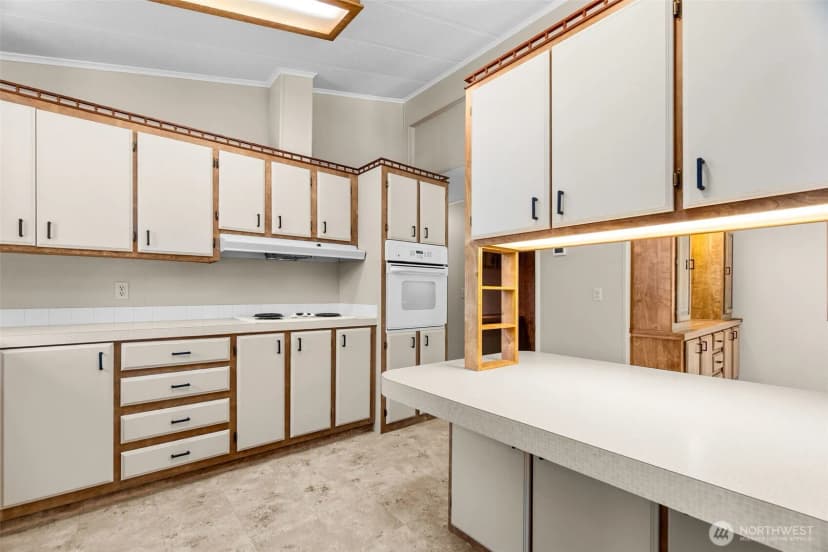 Property photo for 9035 Pepperidge Lane Se, Yelm photo 10