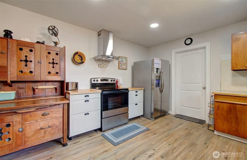 Property photo for 1503 First Street W, South Bend photo 6