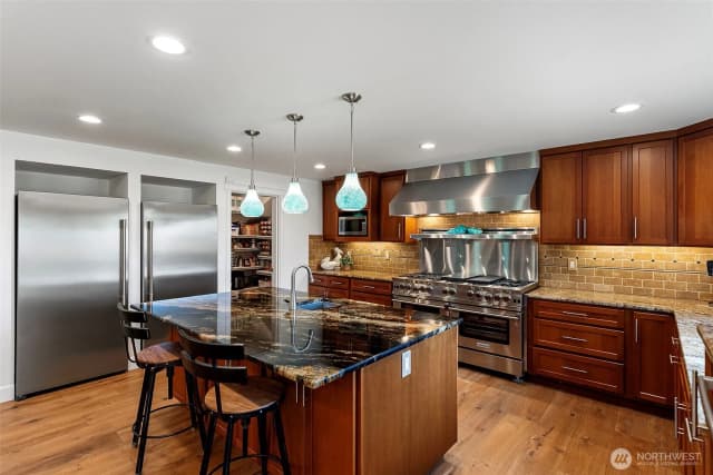 Property photo for 802 Jewil Dr., Fox Island photo 4