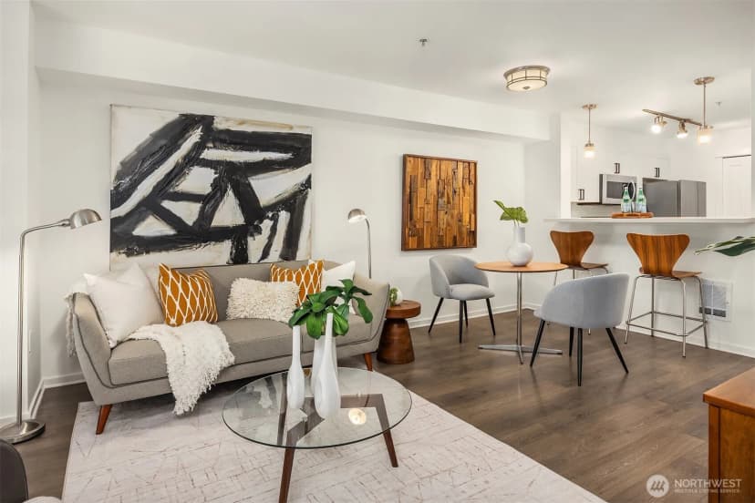 Property photo for 111 108th Avenue Ne #b104, Bellevue photo 4