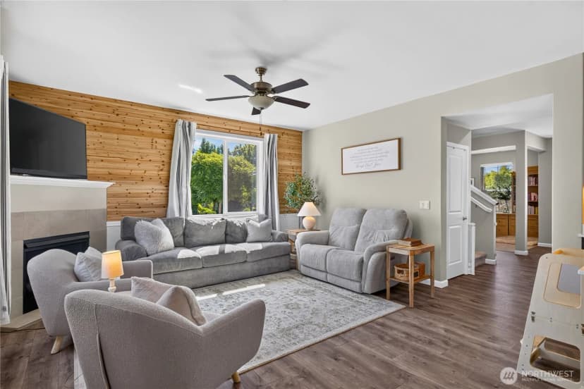 Property photo for 3289 Loch Ness Loop, Mount Vernon photo 11