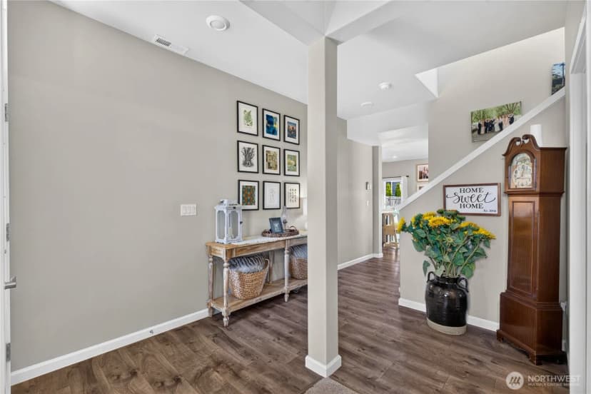 Property photo for 3289 Loch Ness Loop, Mount Vernon photo 5