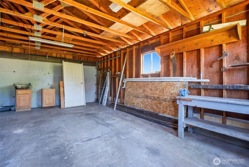 Property photo for 229 19th Avenue, Longview photo 29