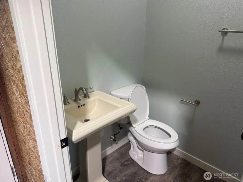 Property photo for 229 19th Avenue, Longview photo 33