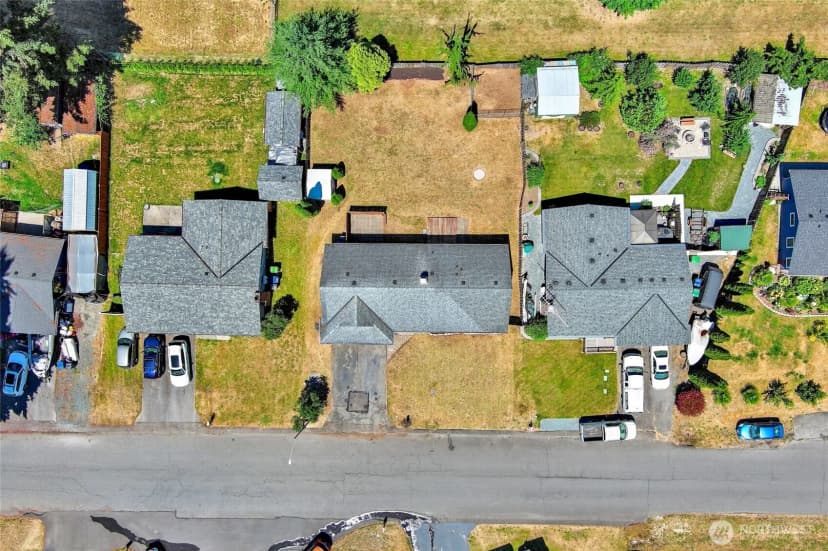 Property photo for 4823 103rd Place Ne, Marysville photo 38